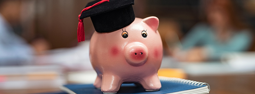 Education loans For Specialized Courses & University Students